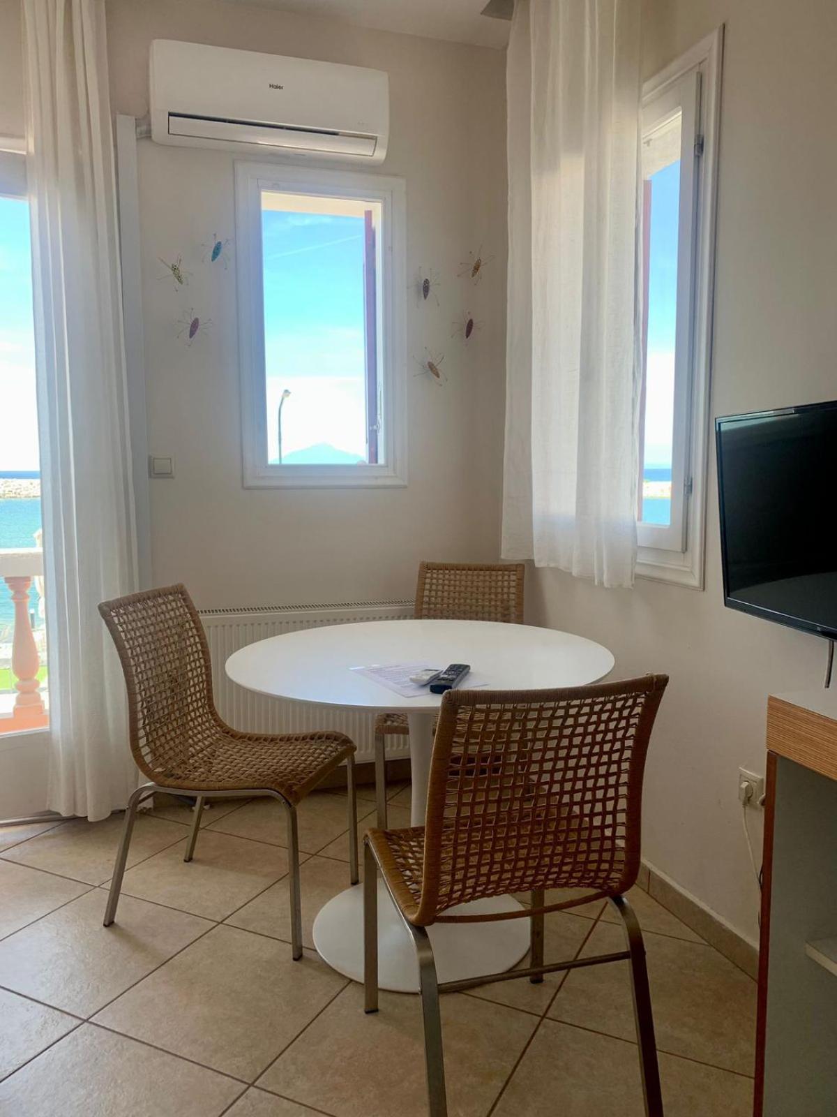 Sidestory Apartment Лименария Екстериор снимка